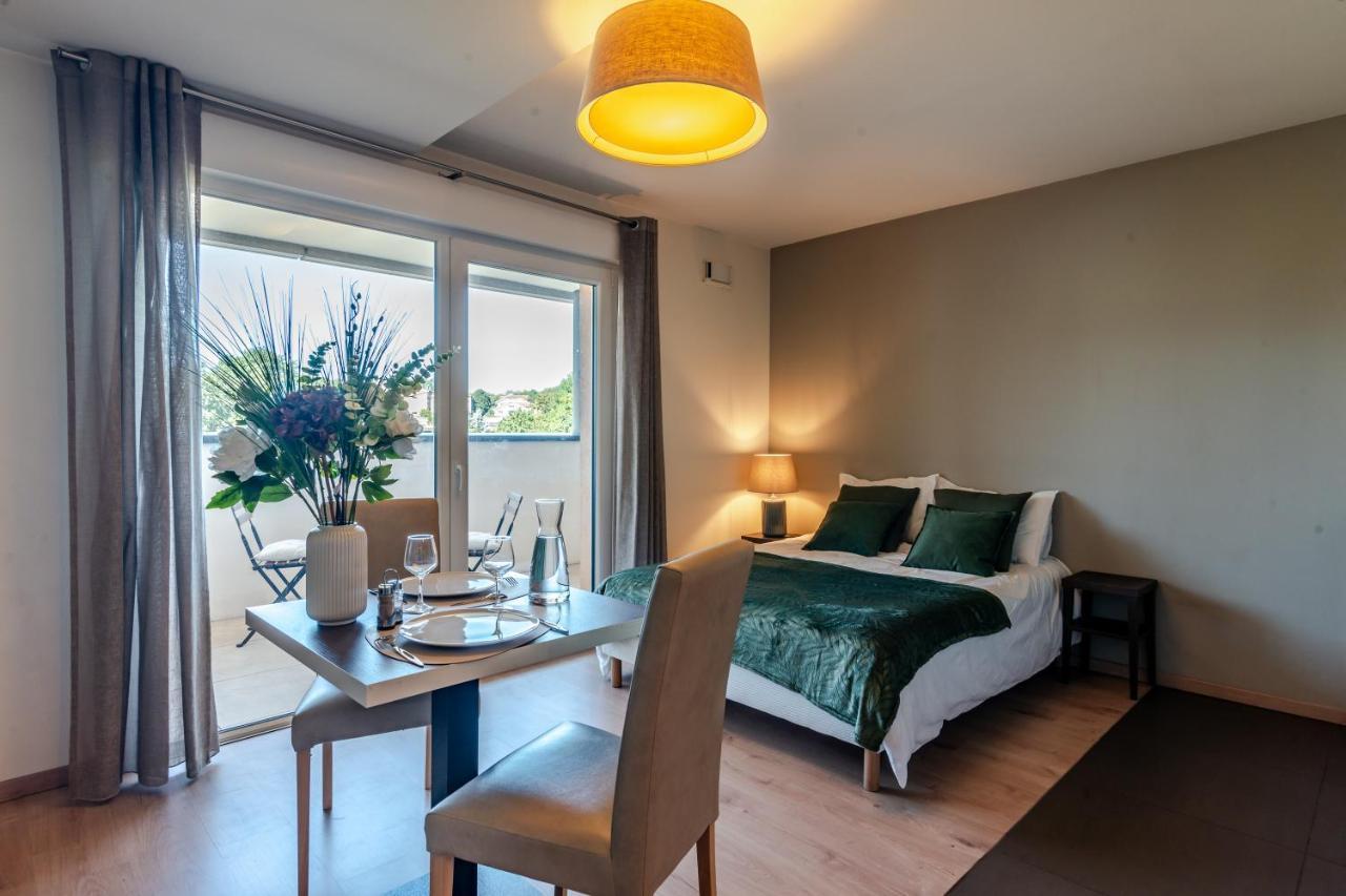 Ovelia Seynod - Les Balcons D'Annecy Exterior foto